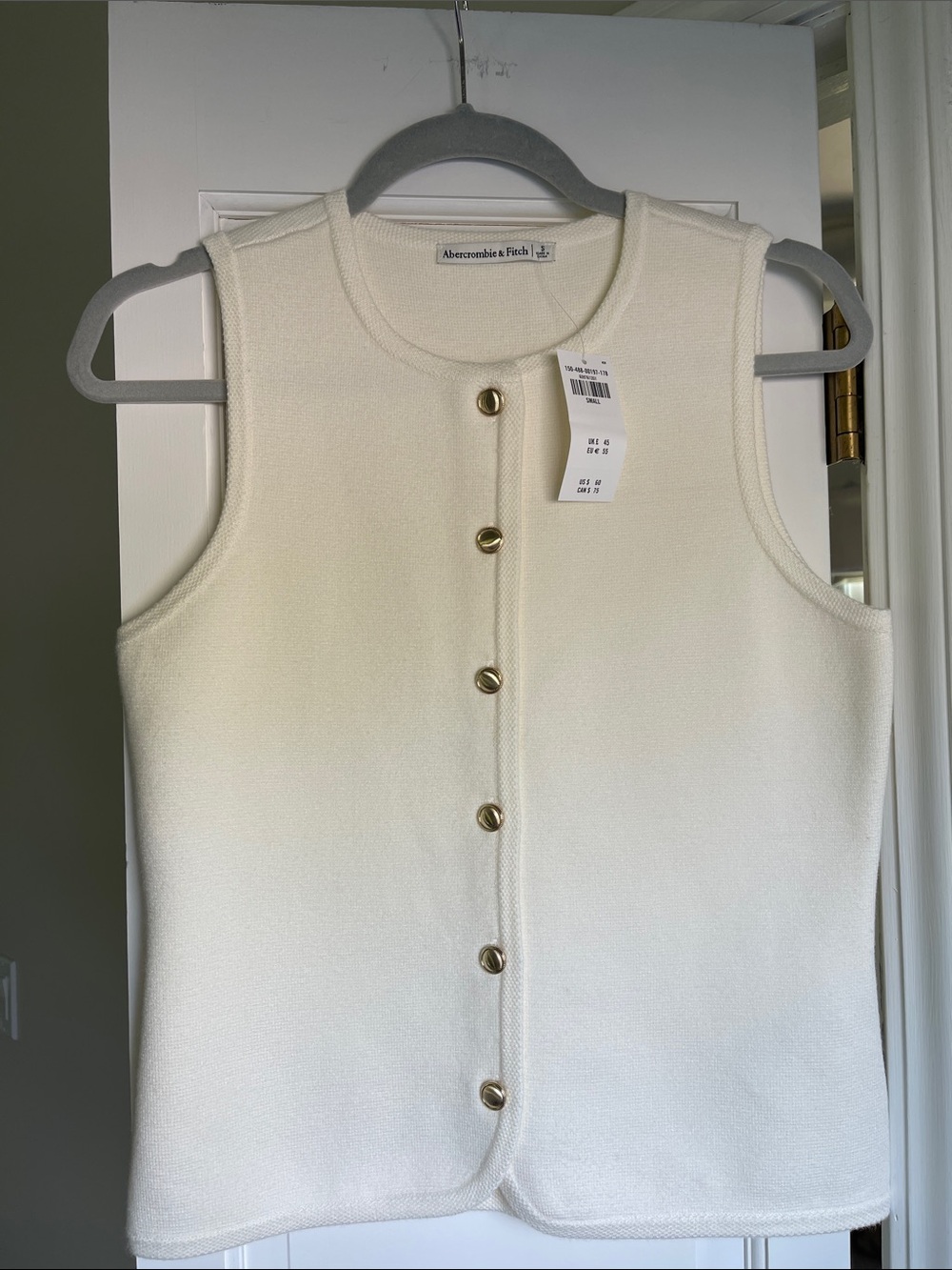 Abercrombie & Fitch Ivory Mara Crew Sweater Vest